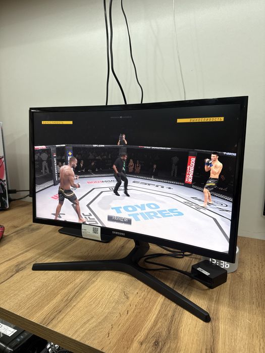 монитор Samsung C24RG50GZI 24" 144GHz