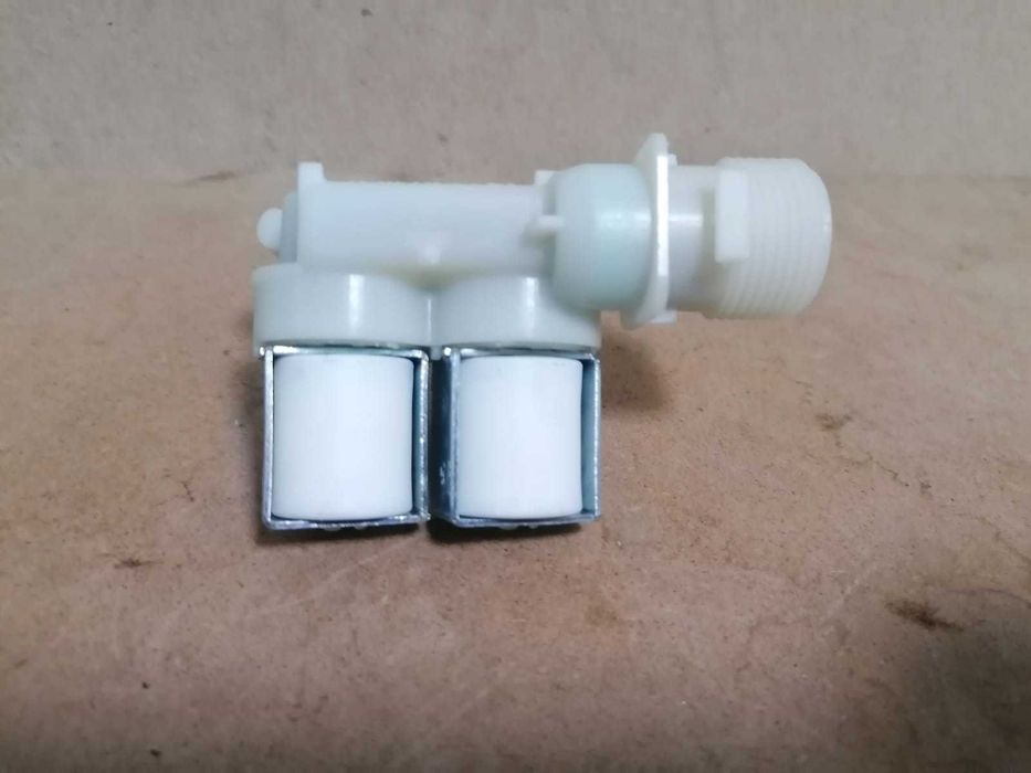 Electrovalva dubla masina de spalat Indesit Hotpoint / C153