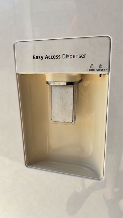 Продам холодильник samsung