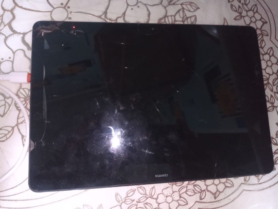 Обменяю планшет на смартфон