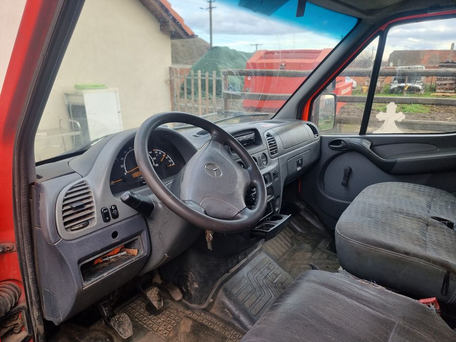 Vand sprinter 413 transport animale