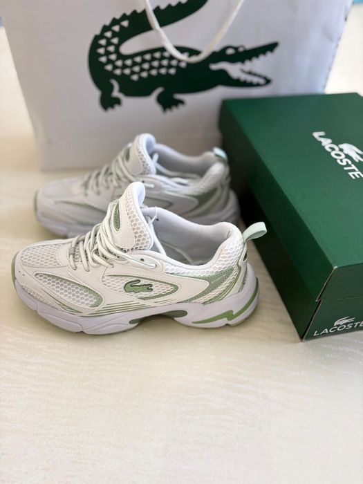 Кроссовки женские Lacoste