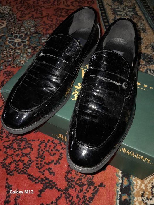 Продаётся костюм брюк