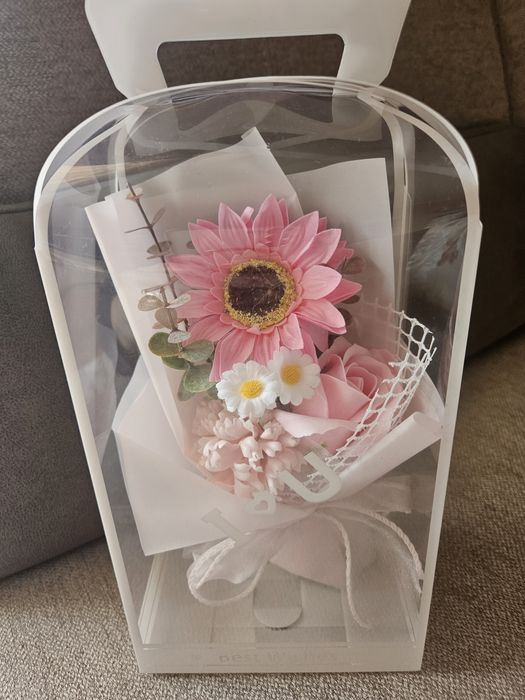 Букет от изкуствени цветя