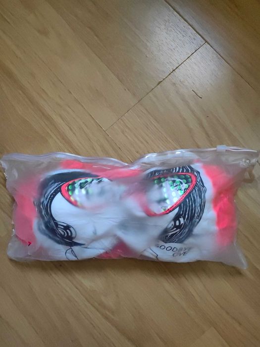 Готин бански нов