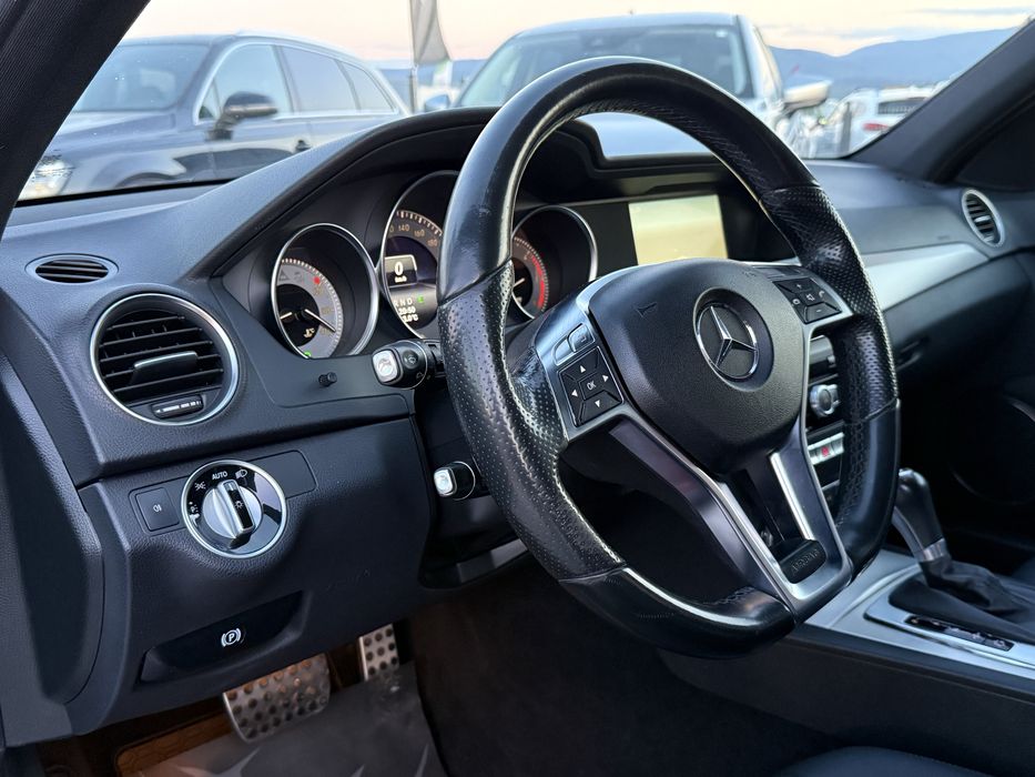 Mercedes-Benz C 350 D* 10.2013г* 265к.с* Автоматик* 225.000КМ* Сервизна История*
