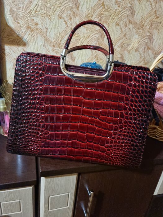 Сумки новые для офиса