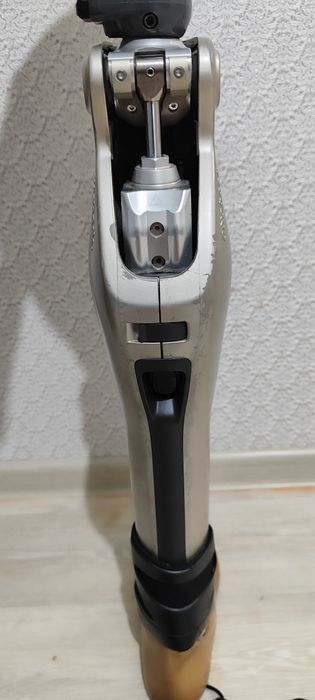 Продается протез c-leg 3c98-3 БУ состояние.