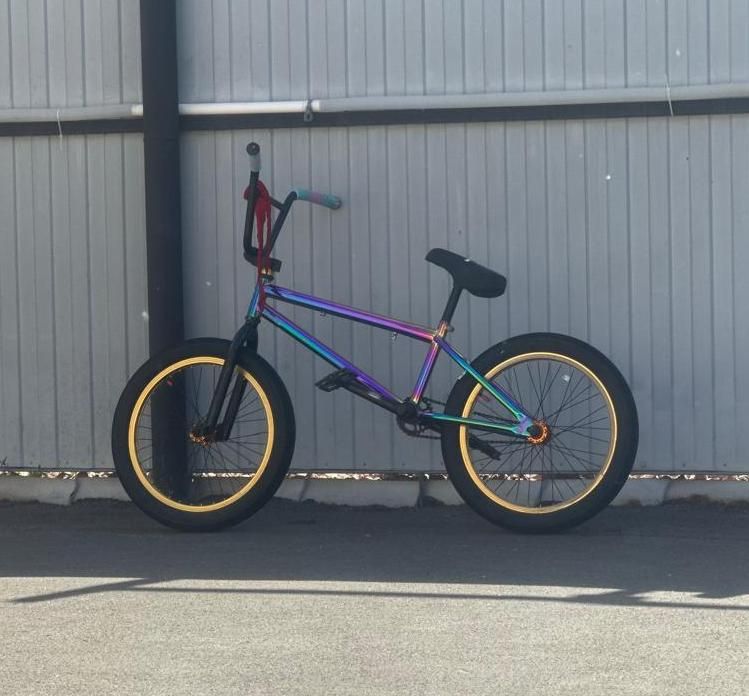 Велосипед bmx обслуженный , в отличном состоянии