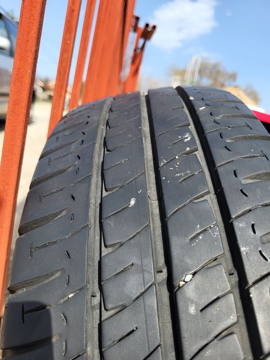 Гуми за бус Michelin Agilis 215 65 16 C