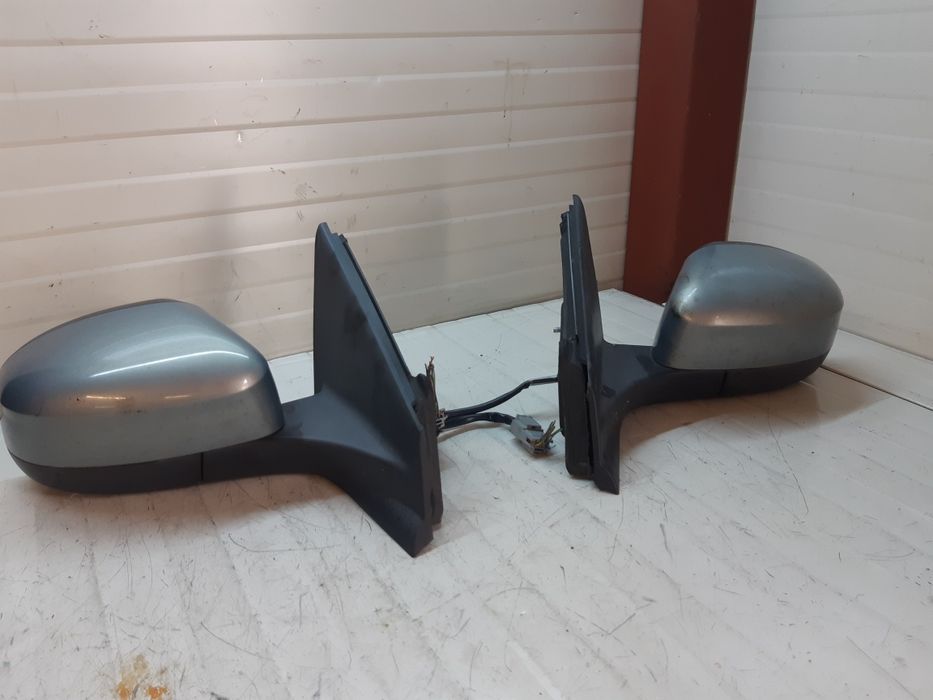 Oglinda ford mondeo mk4 150lei Dreapta disponibila