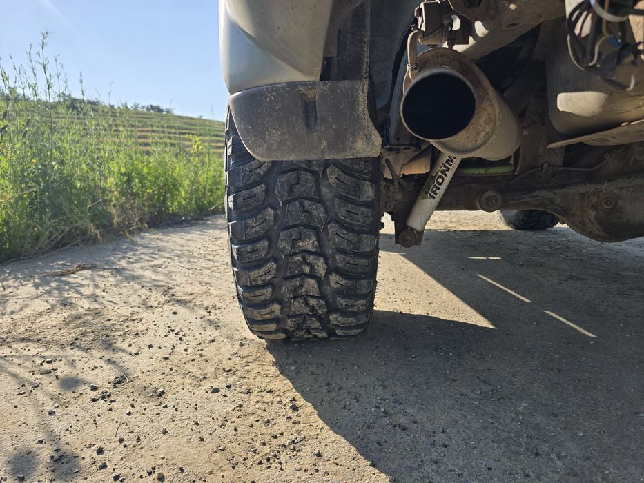 Roți complete 33 12.5 r15