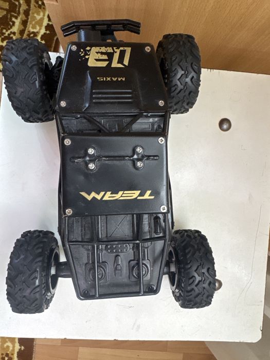 Машинка Rock Crawler без пульта управления