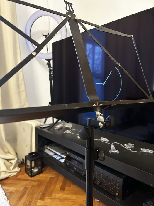 Stativ partituri versuri