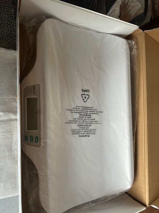 Нова бебешка везна BULSCALA