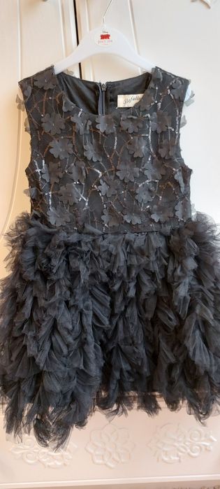 Эффектные нарядное платье для девочки