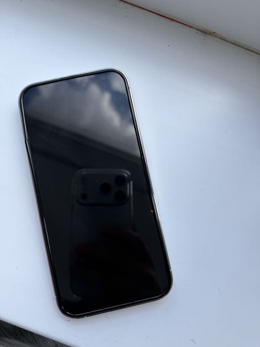 Продам iPhone 14 pro