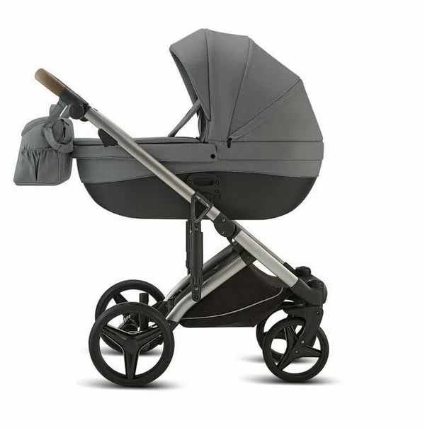 Коляска 3в1 фирма kidilo , в отличном состоянии! Цвет темно-серый