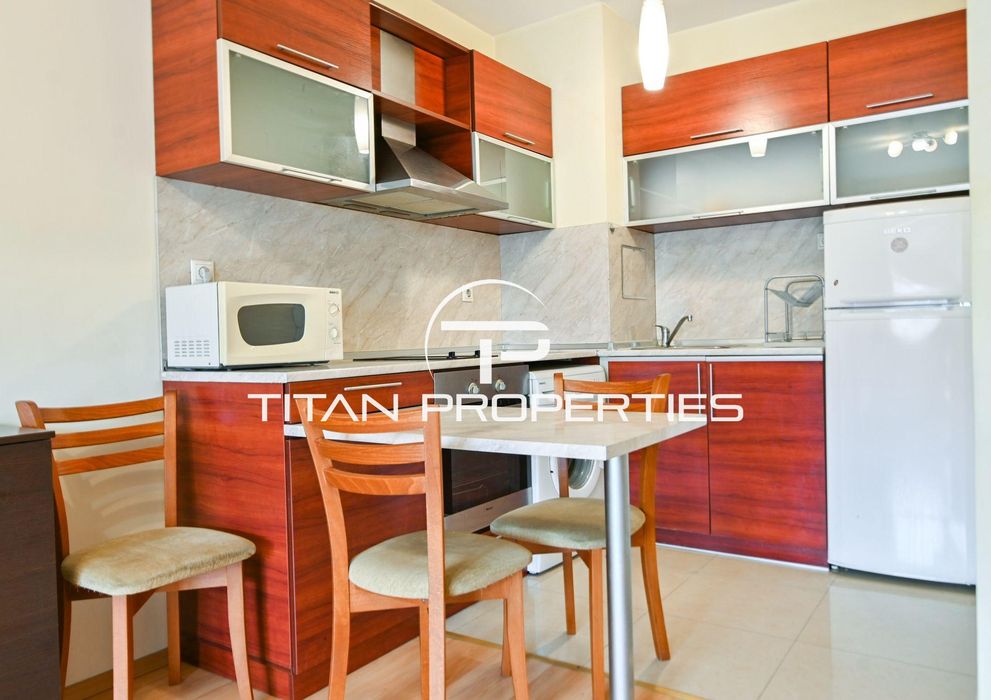 Двустаен, под наем, ж.к Изток