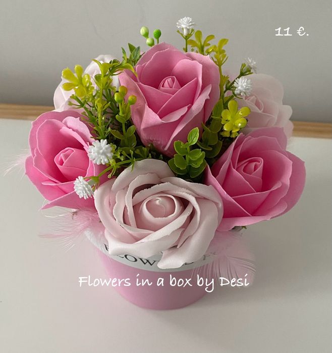 Букети в кутия, подарък за осми март