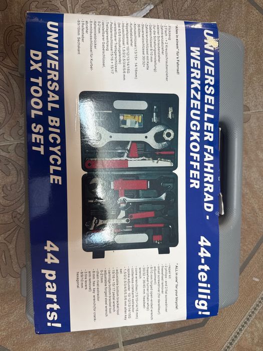 Universal Bicycle DX Tool Set (44 части)