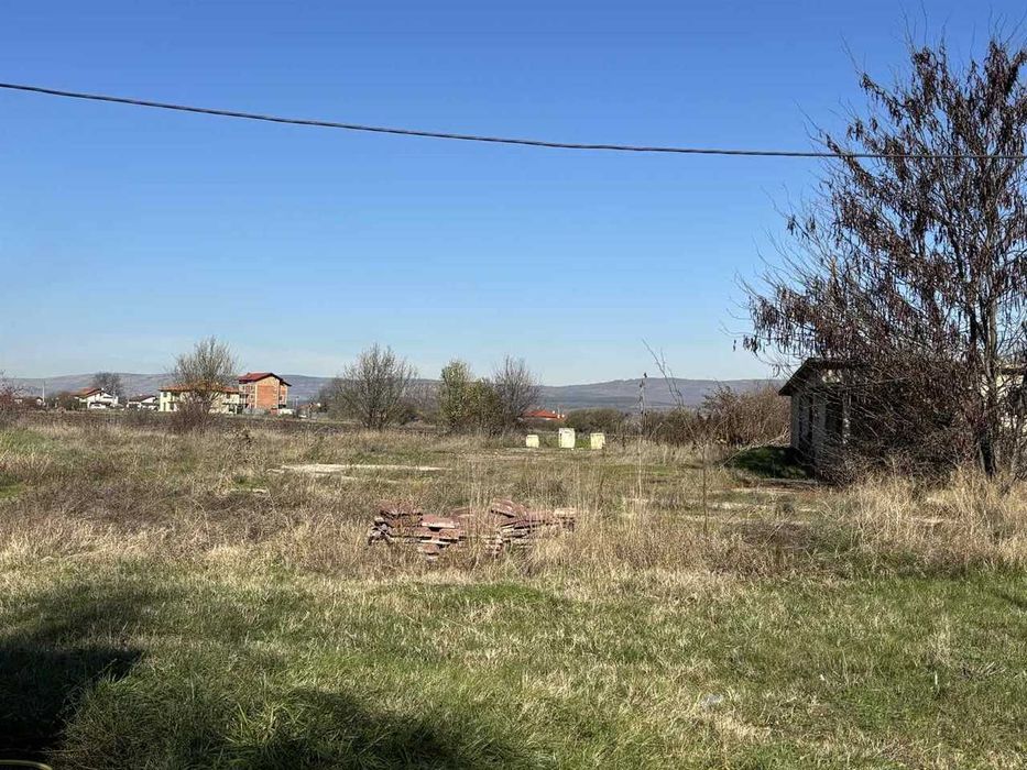 Продава се Парцел в София, Център - 2877 кв.м за 51 €/кв.м - Снимка #2