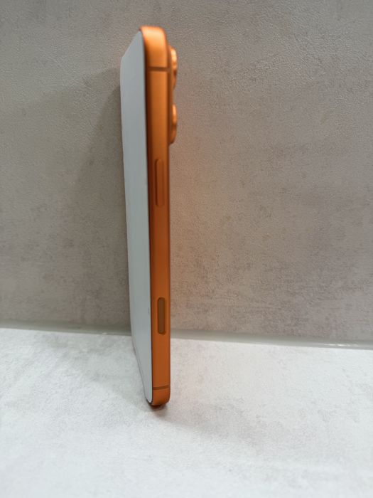 НОВ! iPhone 17 Pro Max 256GB Orange - 0 цикъла