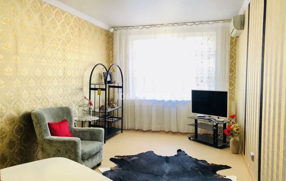 Продам 2-х 14-19 1 этаж