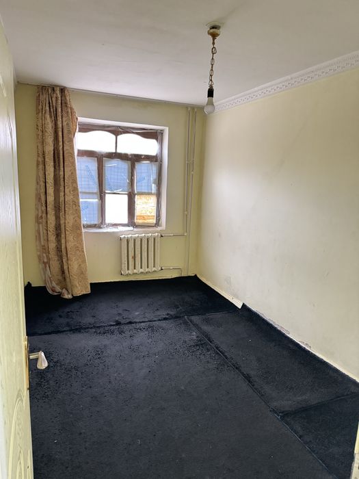 3 xonali uy sotilyapti   42.900$