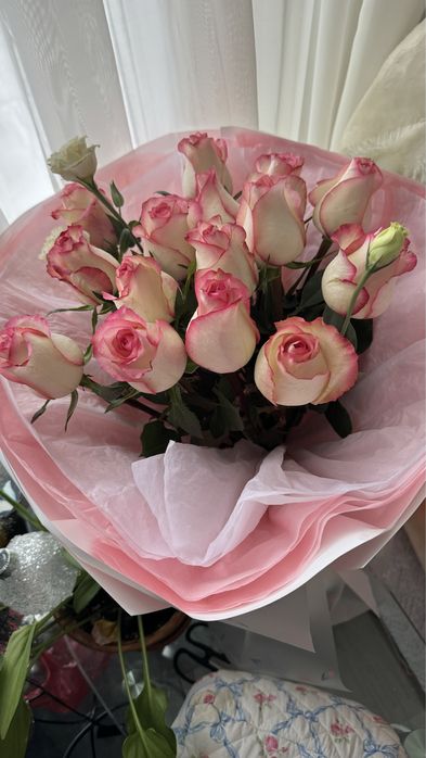 Цветы  15 шт свежие