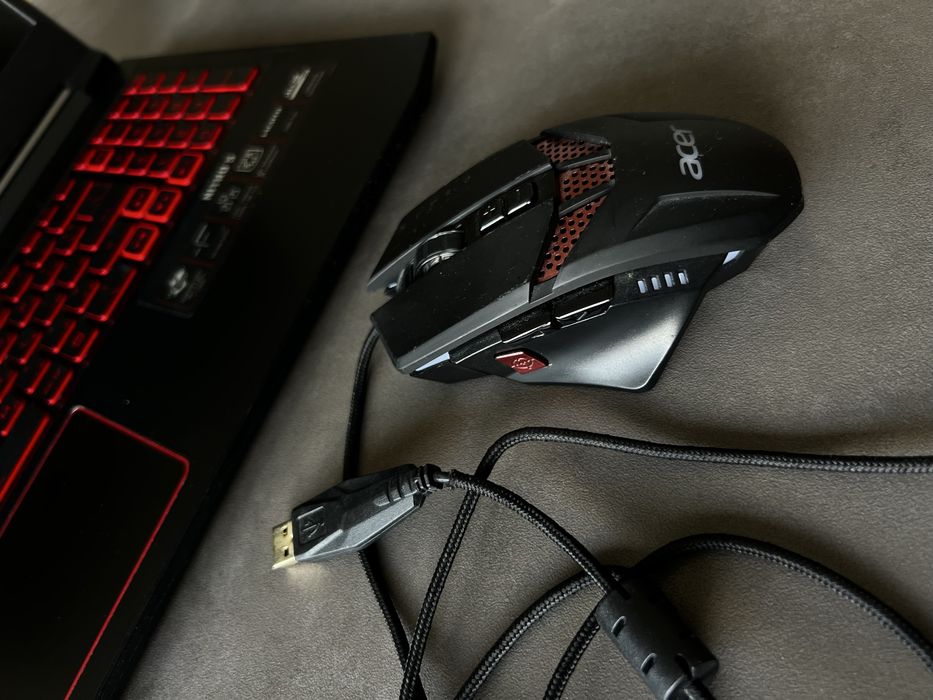 Acer Nitro 5 AN515-55 | i7-10750H | GTX 1650 Ti | Като нов + Acer Gaming Mouse