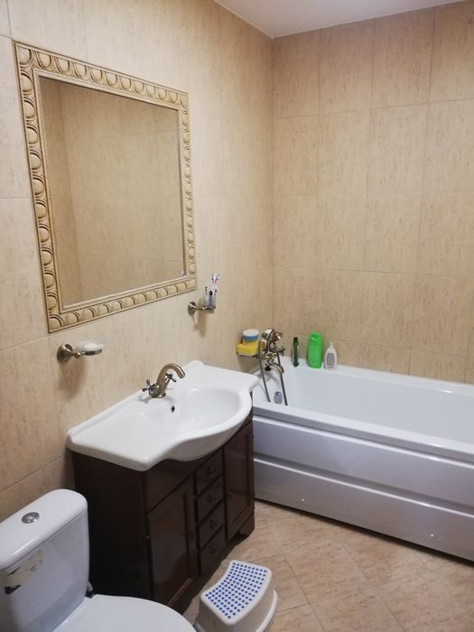 Apartament de vânzare 3 camere, Florești ,str. Razoare.