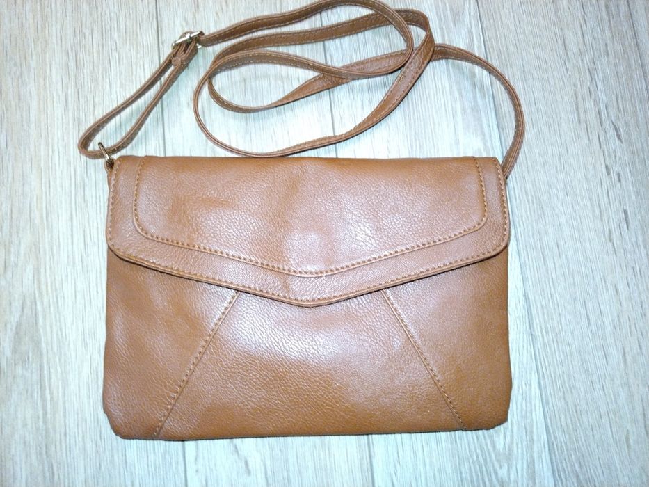 Дамска кожена чанта