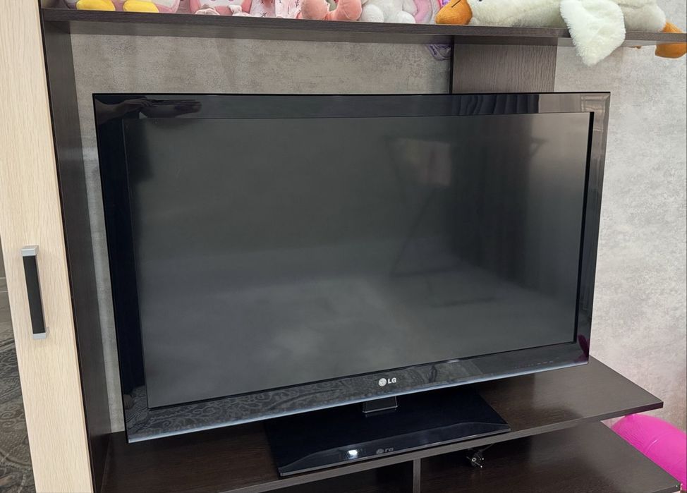Продается телевизор LG