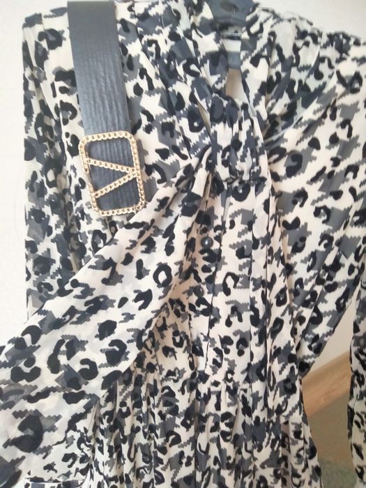 Стильное женское платье