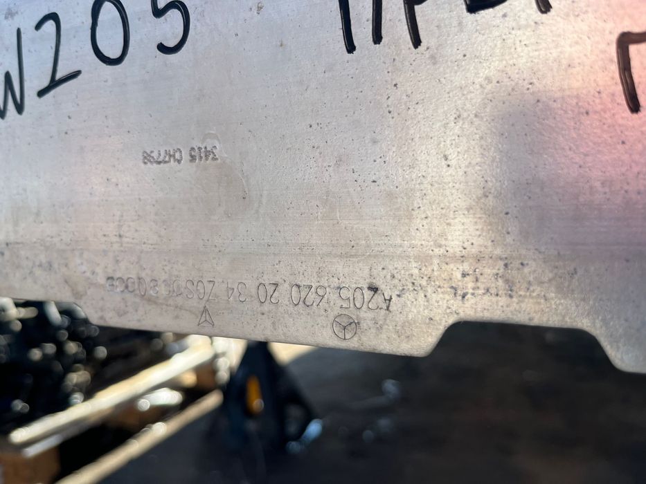 Предна и задна греда за Mercedes C Class W205 седан/комби