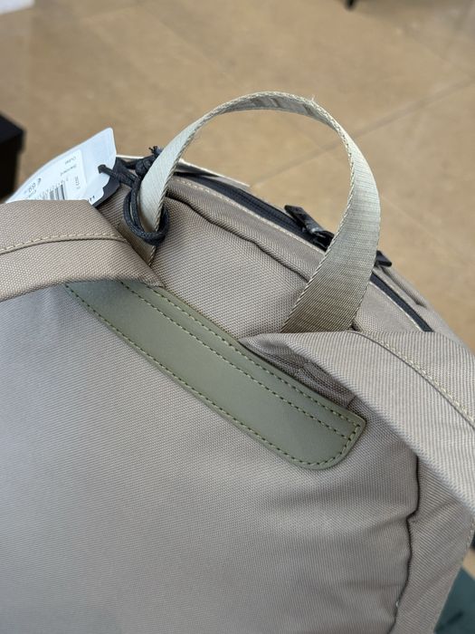 Оригинална раница GUESS