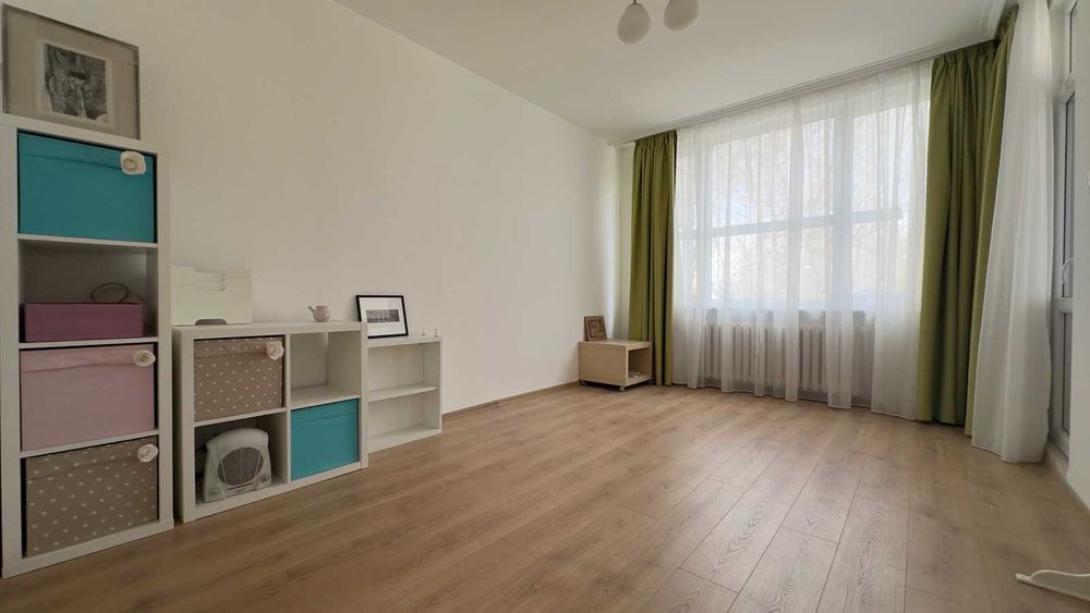 Дава се под наем Тристаен апартамент в София, Лозенец - 103 кв.м за 750 € - Снимка #12