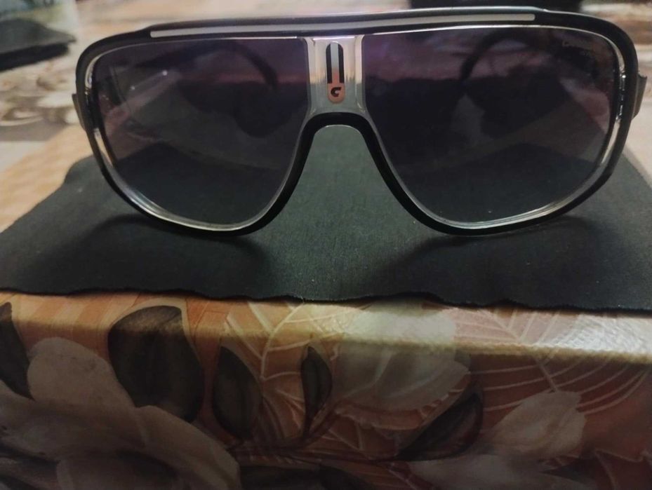 Слънчеви очила Carrera