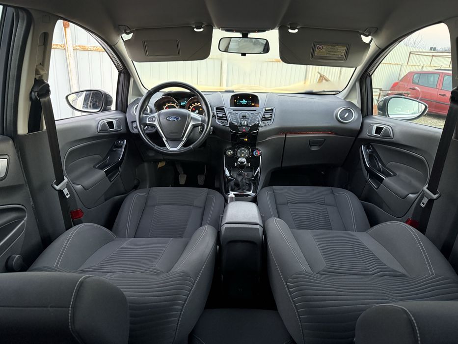 FORD FIESTA 1.0i* 101 cp* 2014* Model TITANIUM!!!