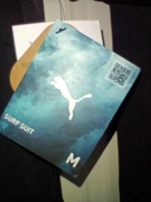 Costum de baie cu mânecă lungă