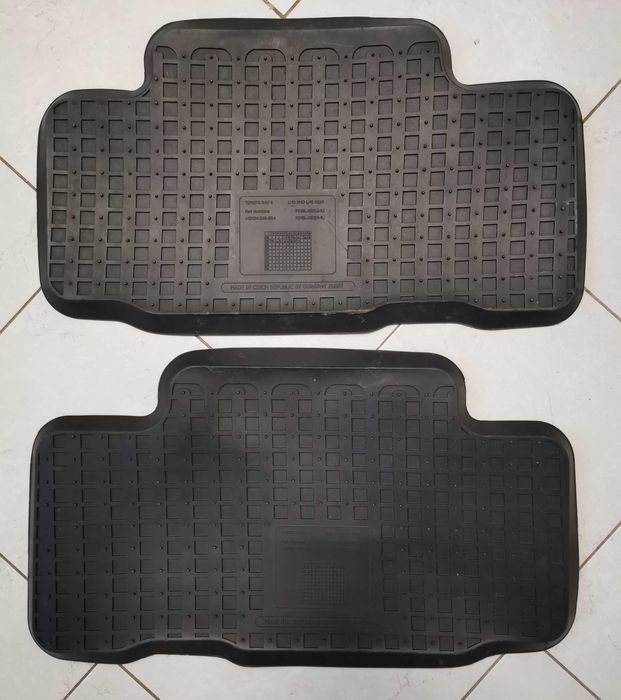 Covorase din cauciuc Toyota RAV4