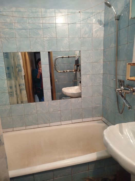 Продам квартиру р он Омега