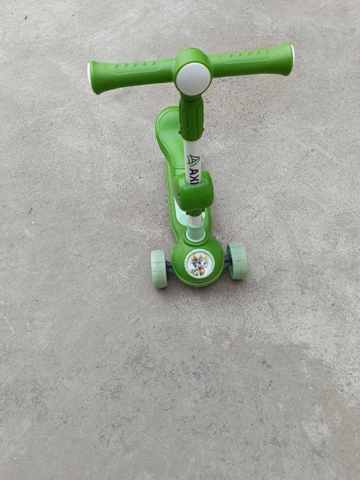 Самокат, в отличном состоянии, причина продажи переезд