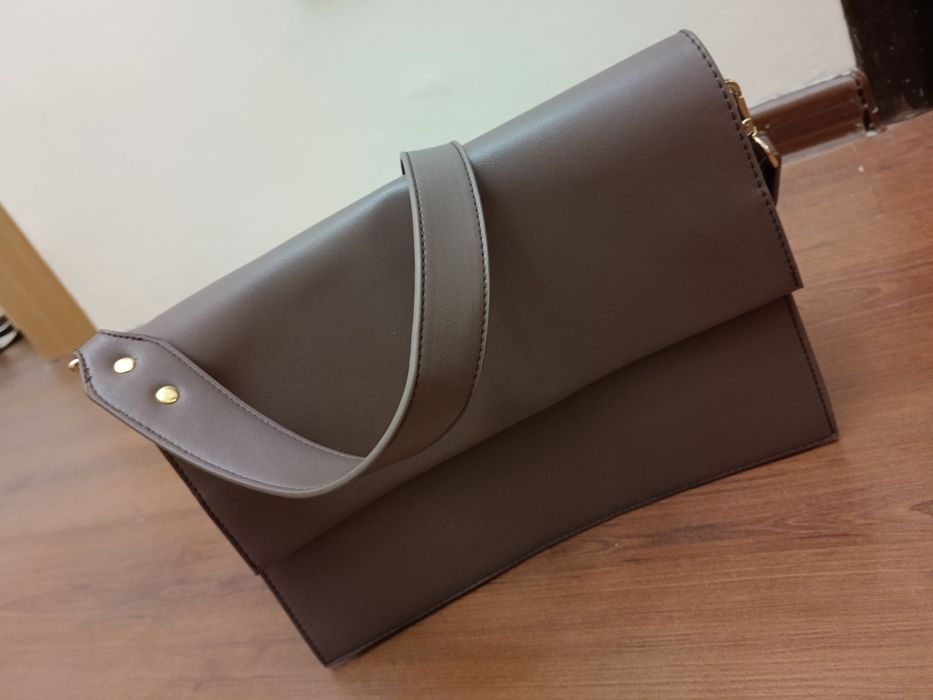 Женская сумка Lichi