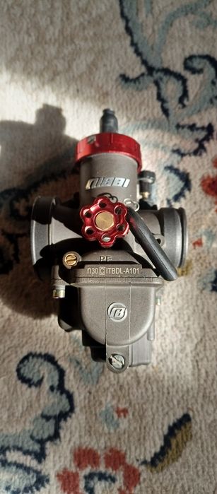 Продам ниби карбюратор