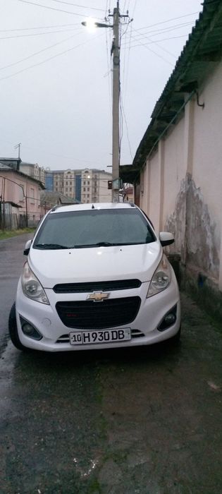 Chevrolet Spark srochno sotiladi holati yaxshi