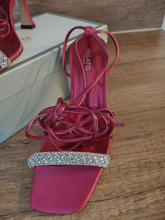 Нови сандали Magiato