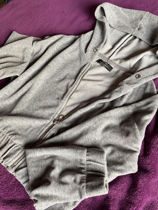 Велурен суитчър Bershka