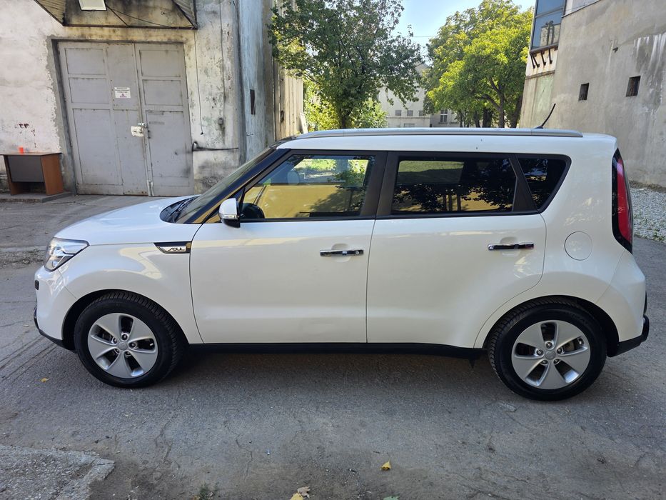Kia Soul 2015 1.6gdi Aspirat Benzina Euro6 177.000km reali Garantie 1 An -Rate Cash Buyback Variante Auto